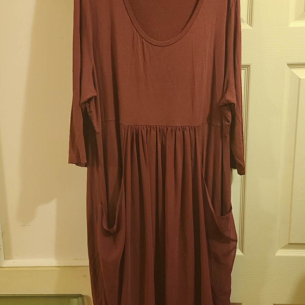 Logo Dress